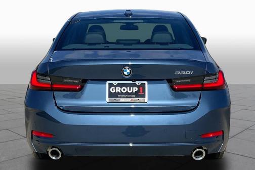 Arctic Race Blue Metallic 2025 BMW 330 i