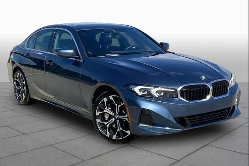Arctic Race Blue Metallic 2025 BMW 330 i