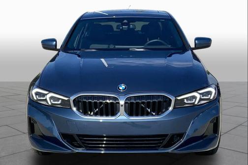 Arctic Race Blue Metallic 2025 BMW 330 i