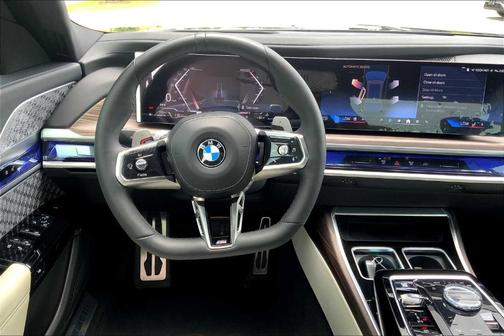 2023 BMW 760 760i xDrive