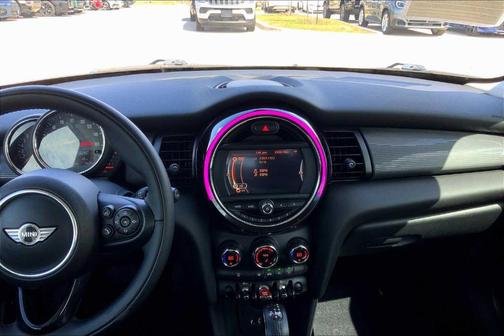 2017 MINI Hardtop Cooper