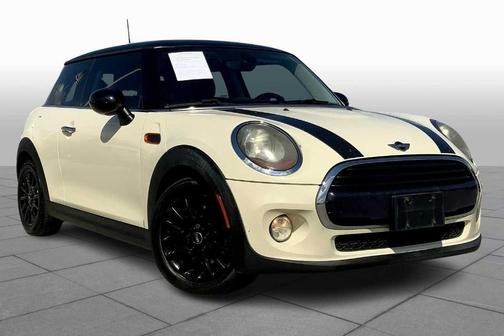 2017 MINI Hardtop Cooper