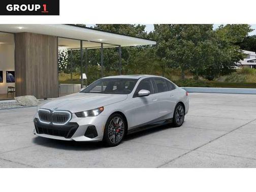 Gray 2027 BMW 530 i