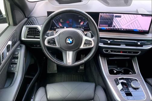 Carbon Black Metallic 2025 BMW X5 sDrive40i