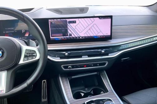 Carbon Black Metallic 2025 BMW X5 sDrive40i