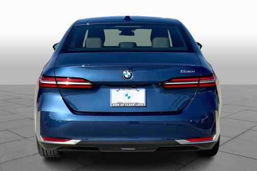 2024 BMW 530 i