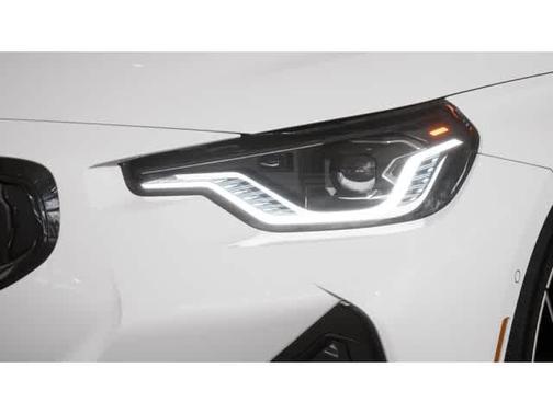 2026 BMW M240 i xDrive