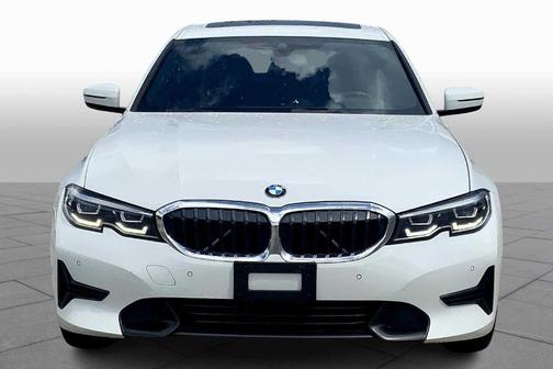 2019 BMW 330 i
