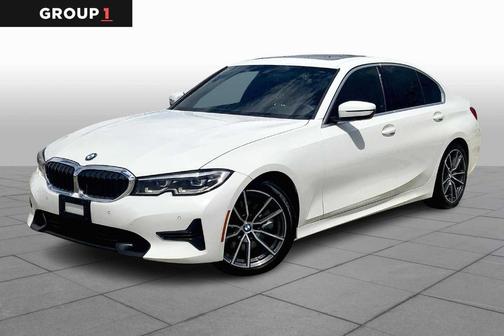 2019 BMW 330 i