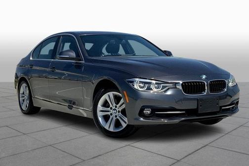 Photo 2 of 32 of 2018 BMW 330 i