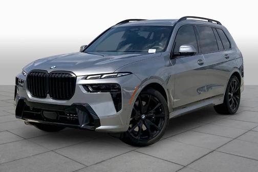 Gray Metallic 2026 BMW X7 xDrive40i