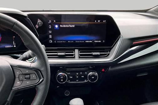 Sterling Gray Metallic 2025 Chevrolet Trax 2RS