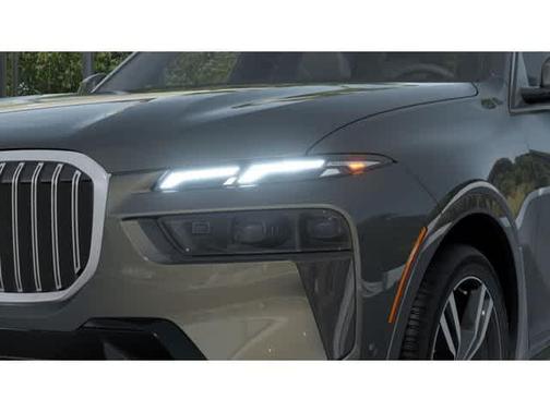 Gray 2026 BMW X7 xDrive40i