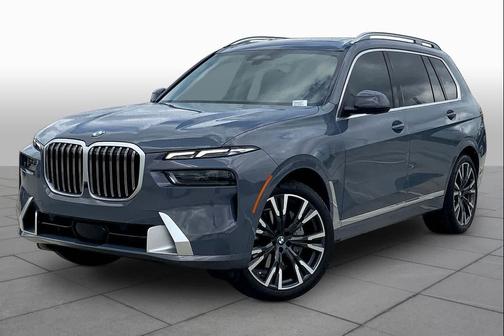 Sparkling 2026 BMW X7 xDrive40i