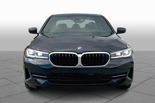 2023 BMW 530 i