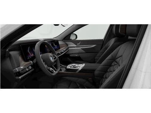 2025 BMW 740 i