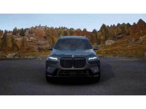 Dravit Grey Metallic 2027 BMW X7 xDrive40i
