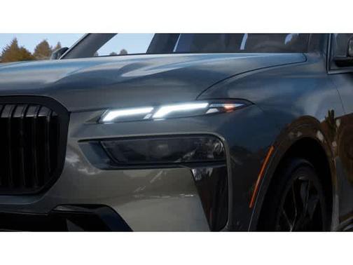 Dravit Grey Metallic 2027 BMW X7 xDrive40i