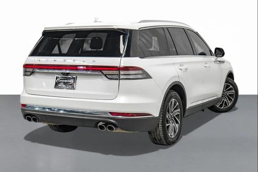 2022 Lincoln Aviator Standard