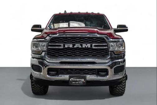 2022 RAM 3500 Tradesman Crew Cab 4x4 8' Box