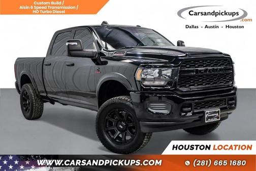 2023 RAM 3500 Tradesman Crew Cab 4x4 6'4' Box