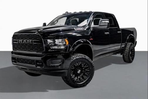 2024 RAM 2500 Tradesman Crew Cab 4x4 6'4' Box