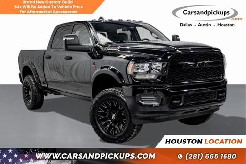 Diamond Black Crystal Pearlcoat 2024 RAM 2500 Tradesman Crew Cab 4x4 6'4' Box