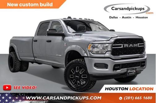 2022 RAM 3500 Tradesman Crew Cab 4x4 8' Box