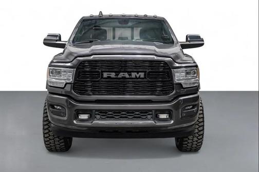 2022 RAM 2500 Limited Crew Cab 4x4 6'4' Box