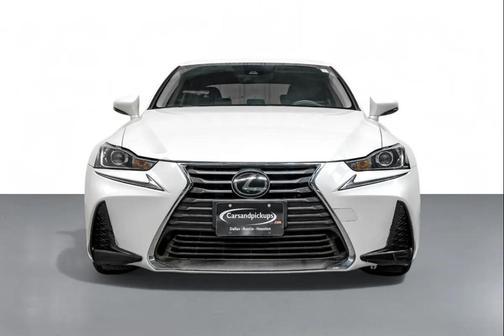2018 Lexus IS 300 Base
