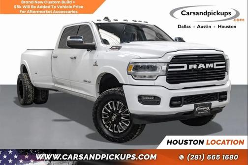 Bright White Clearcoat 2020 RAM 3500 Laramie Crew Cab 4x4 8' Box