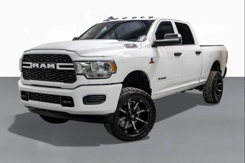 2019 RAM 2500 Tradesman Crew Cab 4x4 6'4' Box