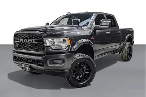 2024 RAM 2500 Tradesman Crew Cab 4x4 6'4' Box