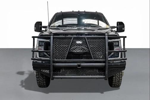 2022 Ford F-350 Lariat