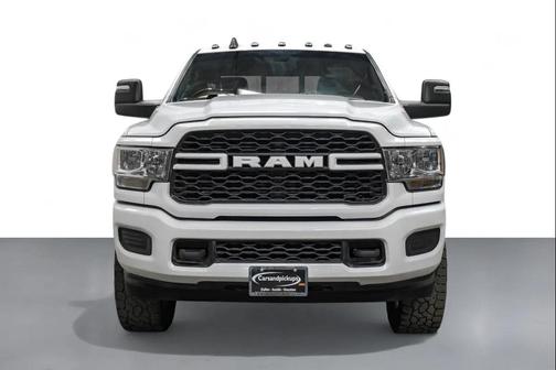 2024 RAM 3500 Tradesman Crew Cab 4x4 8' Box