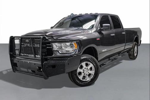 2022 RAM 2500 Tradesman Crew Cab 4x4 8' Box