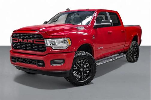 2022 RAM 2500 Big Horn Crew Cab 4x4 6'4' Box