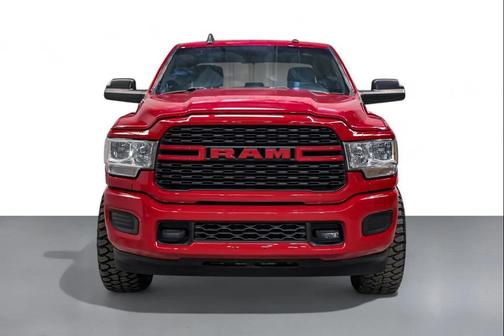 2022 RAM 2500 Big Horn Crew Cab 4x4 6'4' Box