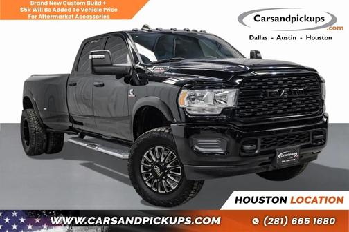 2024 RAM 3500 Tradesman Crew Cab 4x4 8' Box