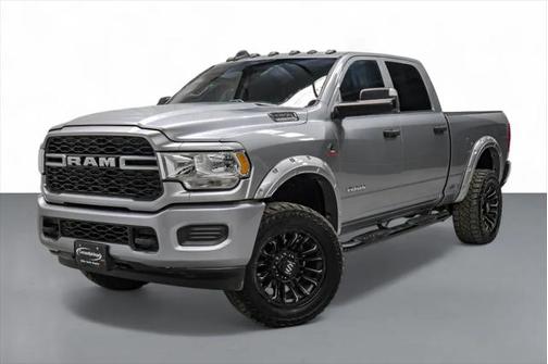 2020 RAM 2500 Tradesman Crew Cab 4X4 6'4' Box