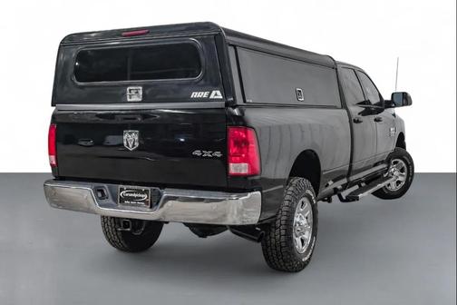 2017 RAM 2500 Tradesman Crew Cab 4x4 8' Box
