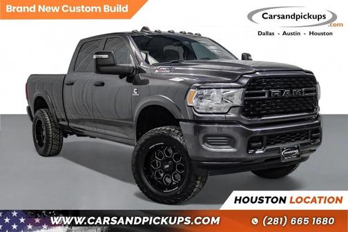 2024 RAM 2500 Tradesman Crew Cab 4x4 6'4' Box