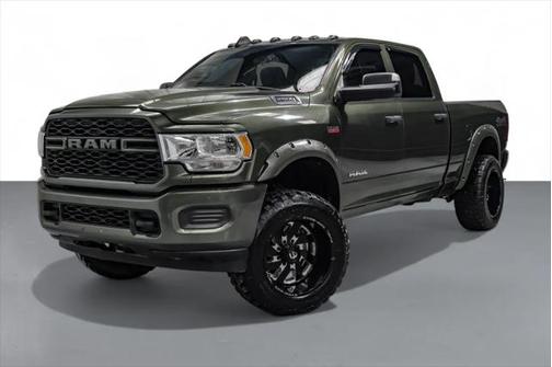 2021 RAM 2500 Tradesman Crew Cab 4x4 6'4' Box