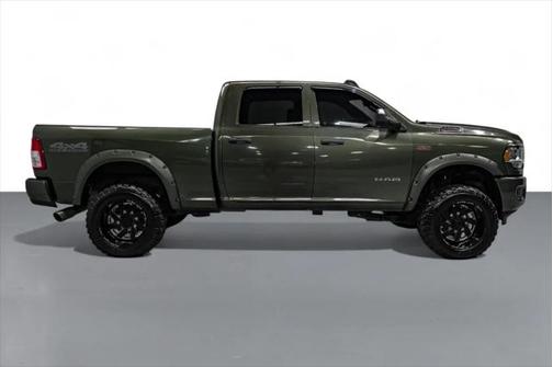 2021 RAM 2500 Tradesman Crew Cab 4x4 6'4' Box