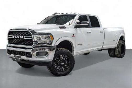 2022 RAM 3500 Big Horn Crew Cab 4x4 8' Box