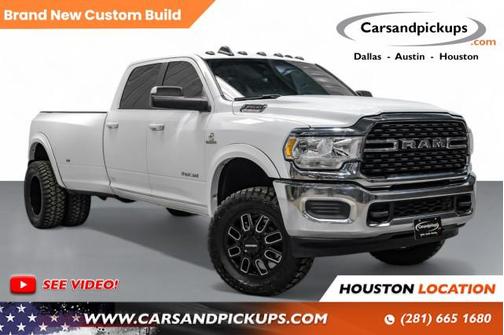 2022 RAM 3500 Big Horn Crew Cab 4x4 8' Box