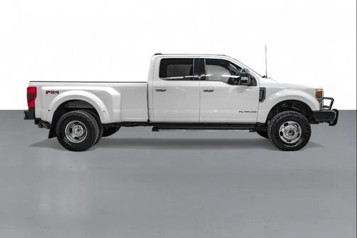 2022 Ford F-350 Lariat
