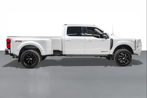 2023 Ford F-350 Lariat