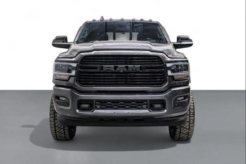 2019 RAM 2500 Laramie Crew Cab 4x4 6'4' Box