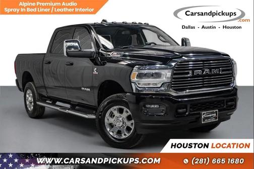 Diamond Black Crystal Pearlcoat 2023 RAM 3500 Laramie Crew Cab 4x4 6'4' Box